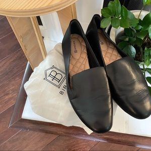 Birdies leather slip-one NWOT